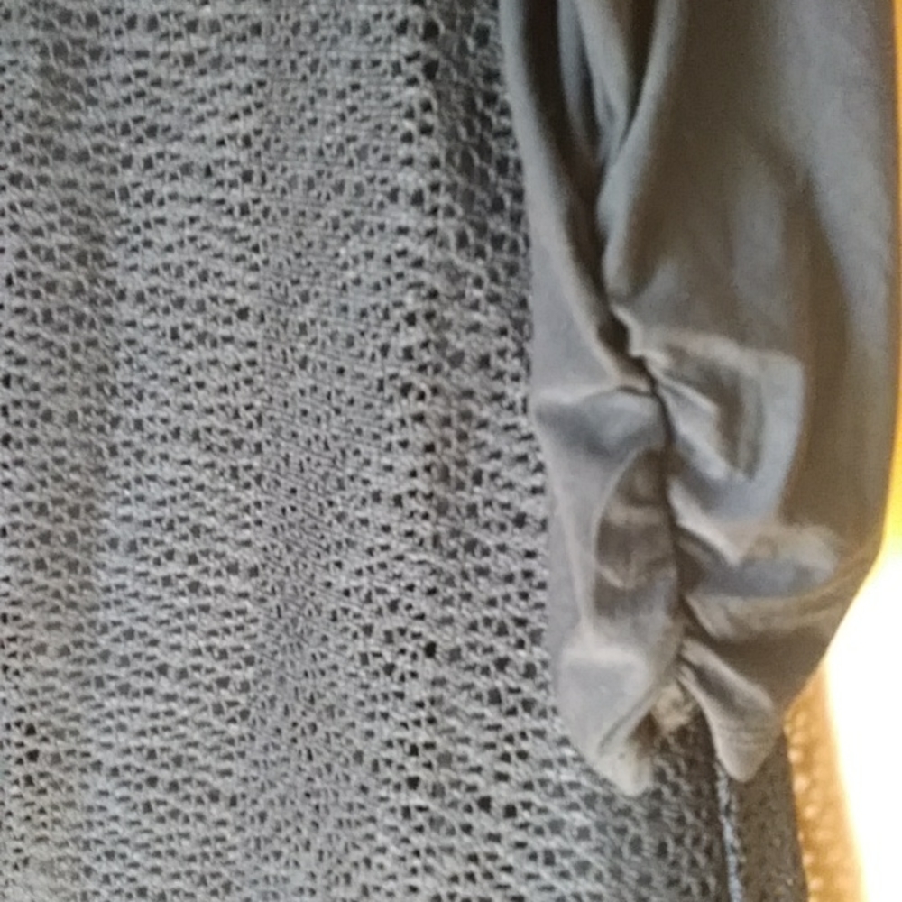 Style & Co 2X Lace and Ruffle Tunic - Picture 4 of 11